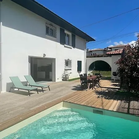 Maison La Corniche Basque Avec Piscine Et Vue Ocean * Urrugne